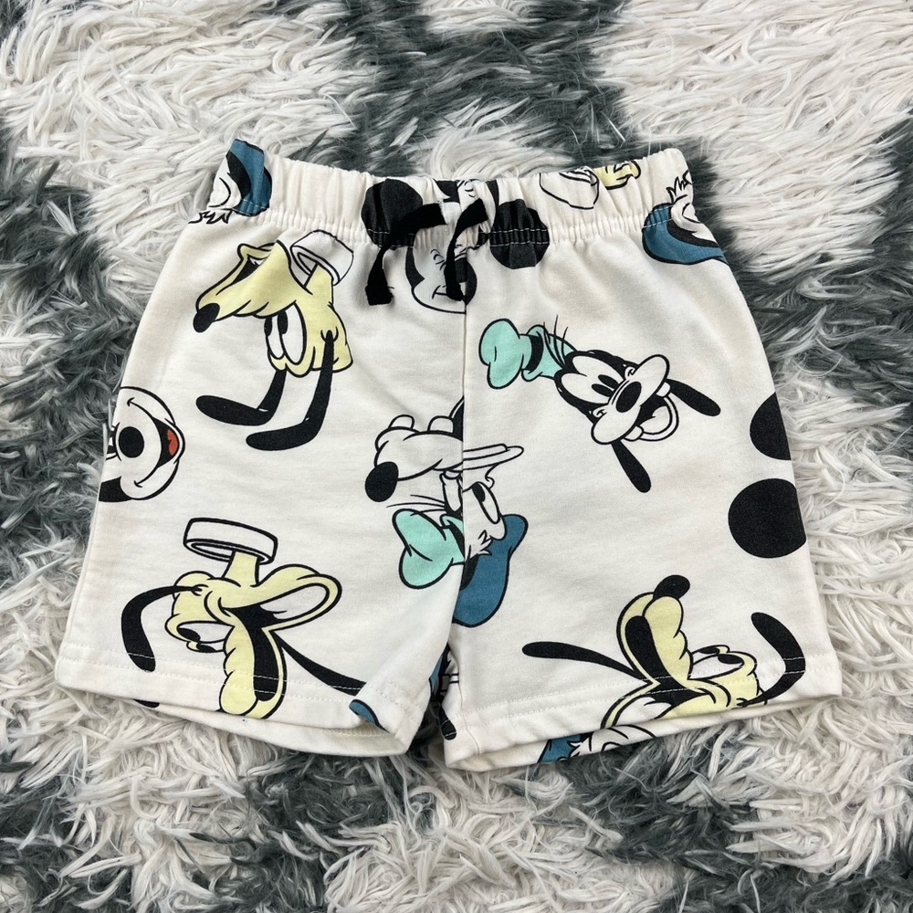 Disney baby Cream All Over Character Print Shorts Size 24M